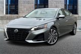 Used 2023 Nissan Altima 2.5 SL image 2