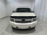 Used 2013 Chevrolet Avalanche LTZ image 3