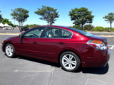Used 2010 Nissan Altima 3.5 SR image 2