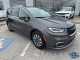 Used 2021 Chrysler Pacifica Touring-L image 6