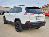 Used 2023 Jeep Cherokee Altitude Lux image 2