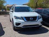 Used 2017 Nissan Pathfinder SV image 3