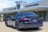 Used 2025 Toyota Camry SE image 4