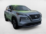 Used 2021 Nissan Rogue SV image 3