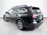 Used 2022 Subaru Outback Premium image 5