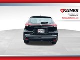 Used 2024 Nissan Kicks S image 4