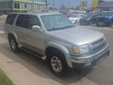 Used 2000 Toyota 4Runner SR5 image 3