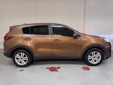 Used 2019 Kia Sportage LX image 2