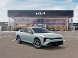 New 2025 Kia K4 LXS image 2