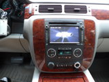 Used 2014 Chevrolet Suburban LTZ image 4