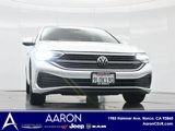 Used 2024 Volkswagen Jetta SE image 2