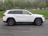 Used 2020 Jeep Grand Cherokee Laredo w/ Quick Order Package 2BN North image 2