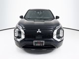 Used 2022 Mitsubishi Outlander SE image 2
