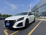 Used 2023 Nissan Altima 2.5 SR image 3