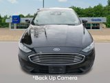 Used 2019 Ford Fusion SE image 3
