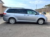 Used 2013 Toyota Sienna XLE image 4
