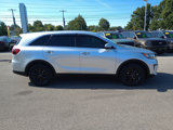 Used 2019 Kia Sorento FWD V6 image 2