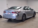 Used 2021 Toyota Camry SE image 4