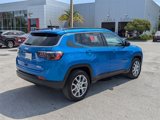 Used 2022 Jeep Compass Latitude w/ Mopar Graphics Package image 3