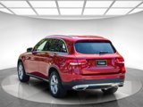 Used 2017 Mercedes-Benz GLC 300 4MATIC image 2