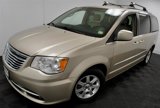 Used 2013 Chrysler Town & Country Touring image 3