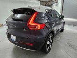 Used 2021 Volvo XC40 T5 Momentum w/ Premium Package image 5