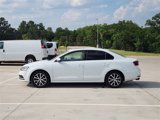 Used 2017 Volkswagen Jetta SE image 5
