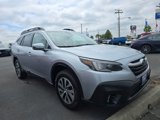 Used 2022 Subaru Outback Premium image 3