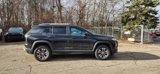 New 2025 Chevrolet Equinox LT w/ Convenience Package II image 3