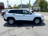 Used 2016 Jeep Cherokee Sport image 4