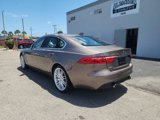 Used 2017 Jaguar XF Prestige image 3