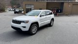 Used 2021 Jeep Grand Cherokee Laredo image 2