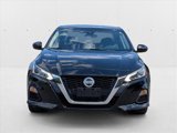 Used 2022 Nissan Altima 2.5 SV image 2