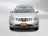 Used 2013 Nissan Rogue SV w/ Premium Pkg image 2