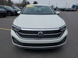 Used 2024 Volkswagen Jetta SE image 2