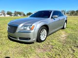 Used 2014 Chrysler 300 image 3