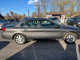 Used 2004 Ford Taurus SEL image 6
