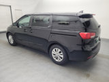 Used 2018 Kia Sedona LX image 3