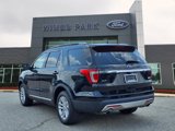 Certified 2017 Ford Explorer XLT w/ Equipment Group 202A image 5