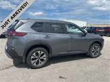 Used 2023 Nissan Rogue SV image 4