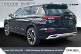 Used 2023 Mitsubishi Outlander SE image 2