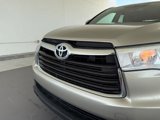 Used 2014 Toyota Highlander XLE image 2