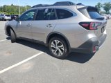 Used 2020 Subaru Outback Limited image 3