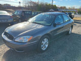 Used 2004 Ford Taurus SEL image 3