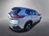 Used 2023 Nissan Rogue SV image 3