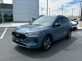 Used 2024 Ford Escape ST-Line image 2