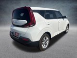 Used 2022 Kia Soul LX w/ Technology Package image 3