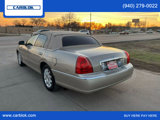 Used 2011 Lincoln Town Car Signature Limited w/ Continental Edition Pkg image 6