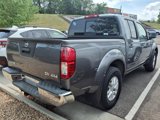 Used 2018 Nissan Frontier SV image 2