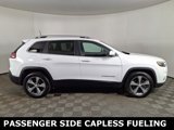 Used 2019 Jeep Cherokee Limited image 6